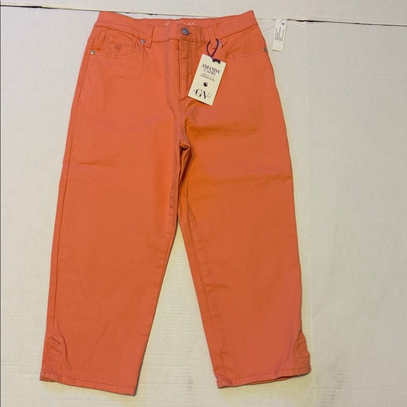 Gloria Vanderbilt Peach Orchard Amanda Capri Jeans - Picture 1 of 5